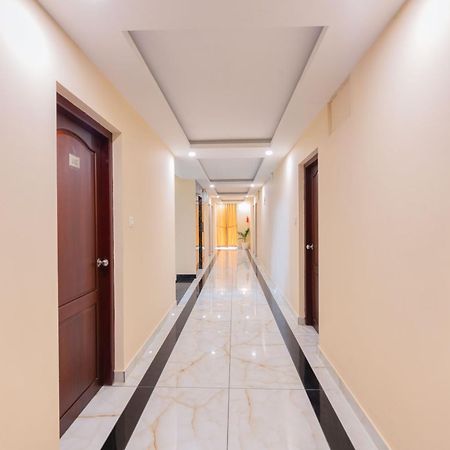 Treebo Airsuite Airport Hotel Kochi Exterior foto