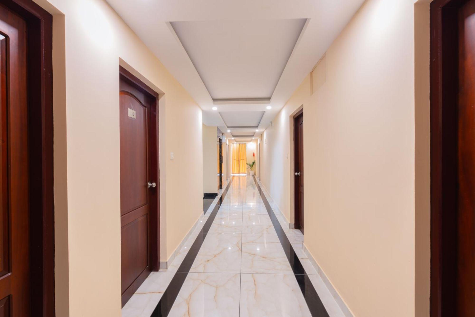 Treebo Airsuite Airport Hotel Kochi Exterior foto