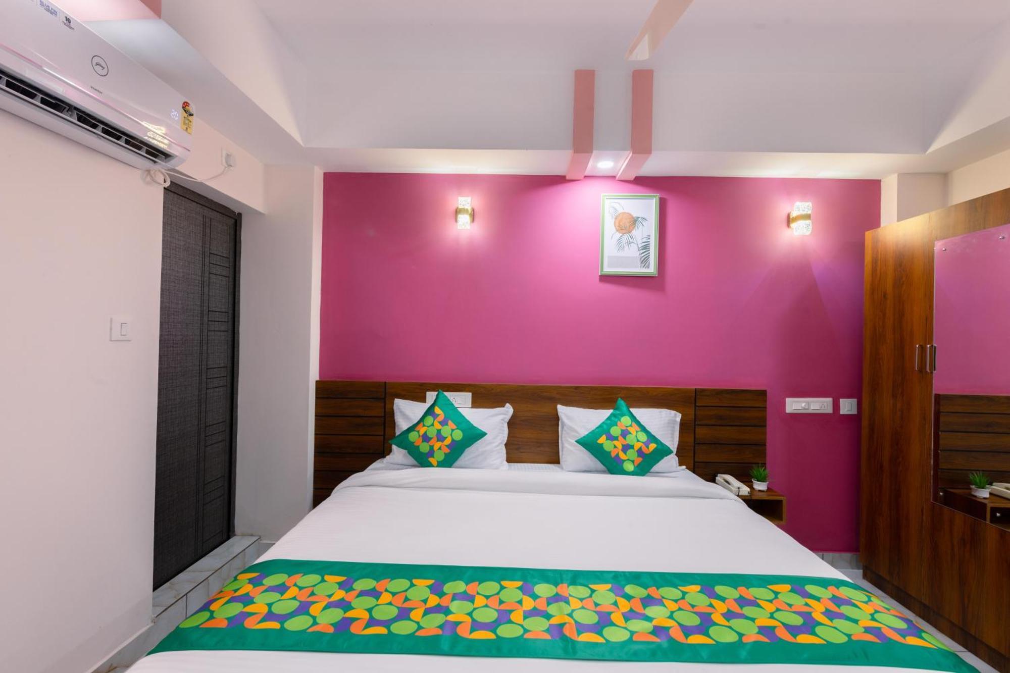 Treebo Airsuite Airport Hotel Kochi Exterior foto